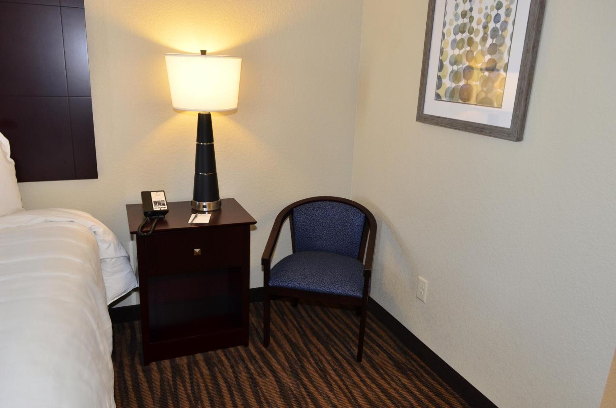 Cobblestone Inn & Suites - Holstein Room photo