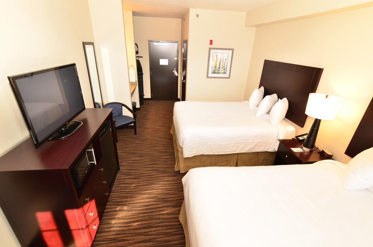 Cobblestone Inn & Suites - Holstein Room photo